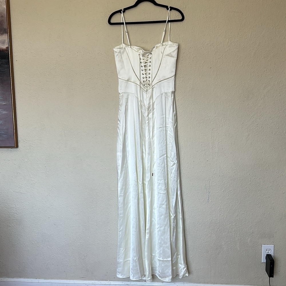 House of CB L A-C 'Anabella' Ivory Satin Lace Up Maxi‎ Dress NWOT - Picture 9 of 15